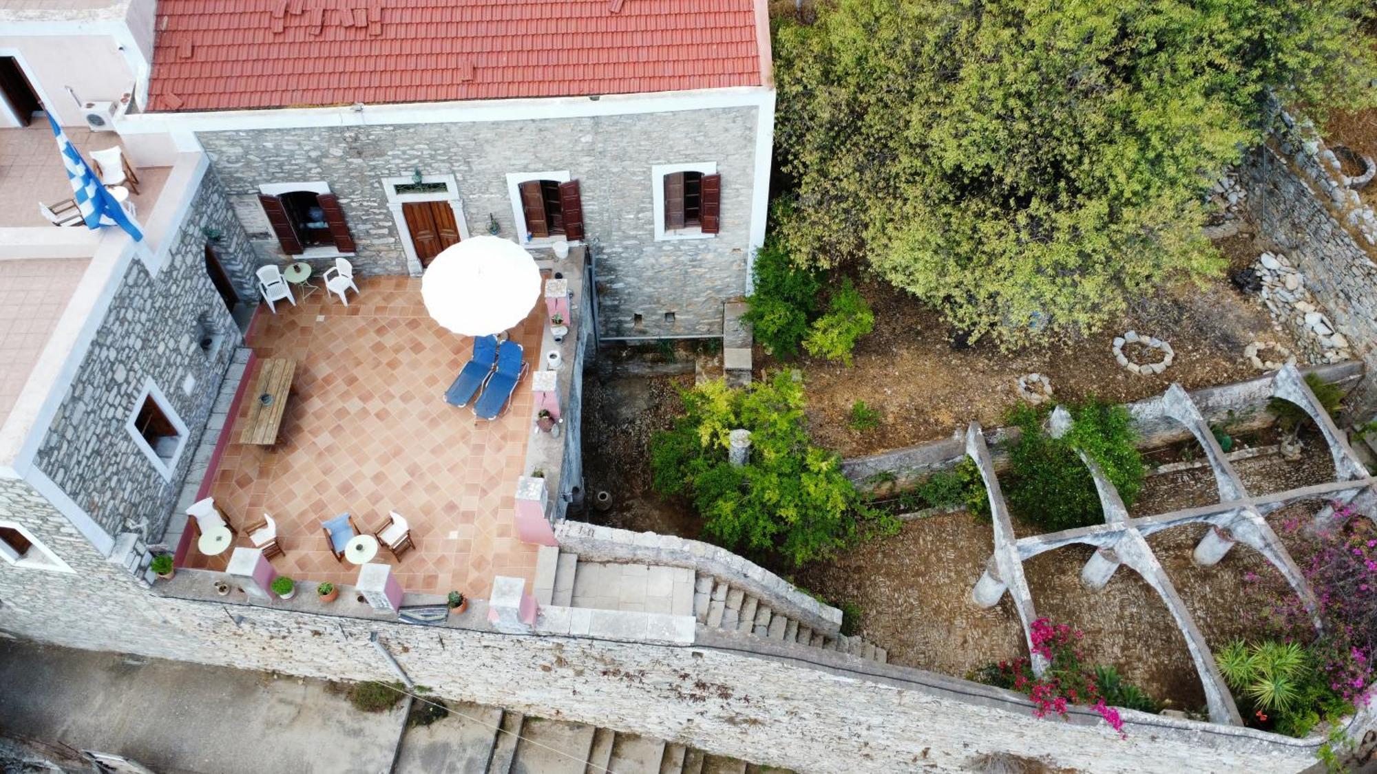 Astradeni Villa Sými Luaran gambar