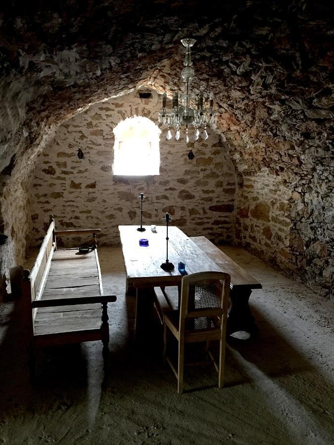 Astradeni Villa Sými Luaran gambar